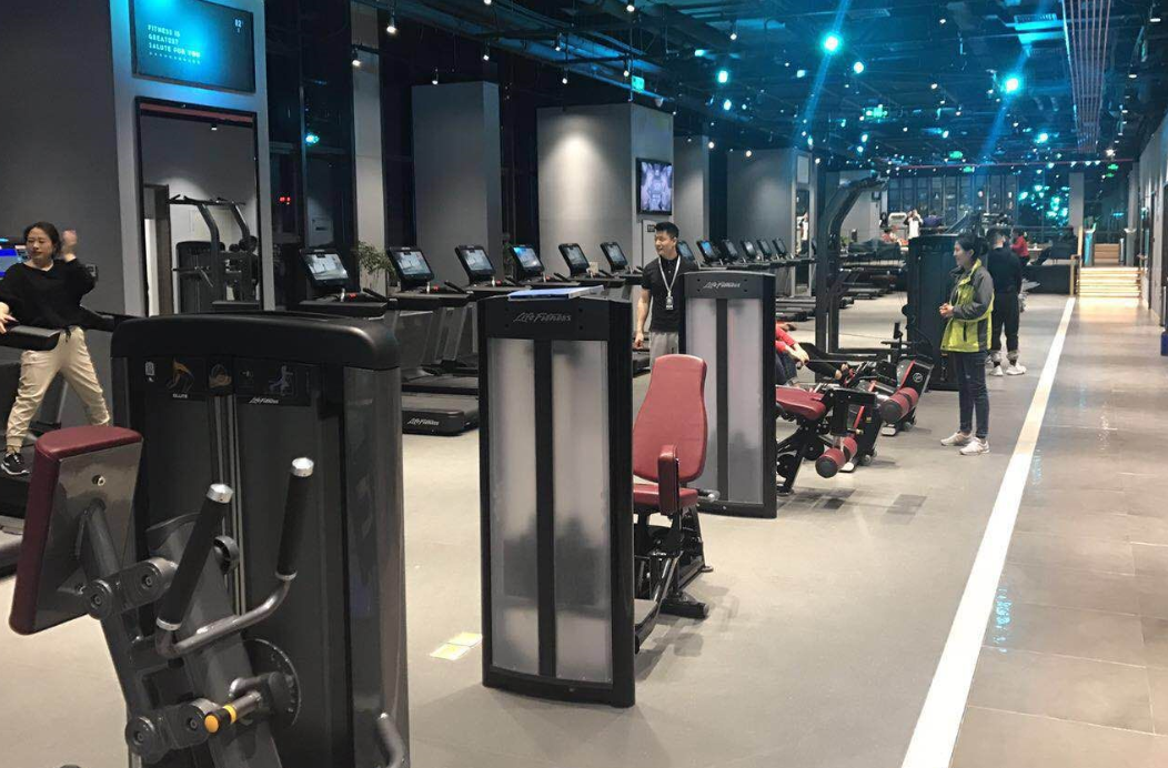 大學(xué)開(kāi)健身房